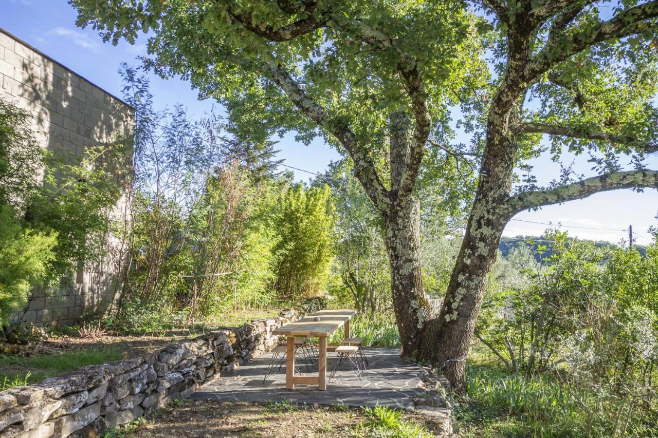 La Maison Des Chataigniers Meyrannes Bagian luar foto