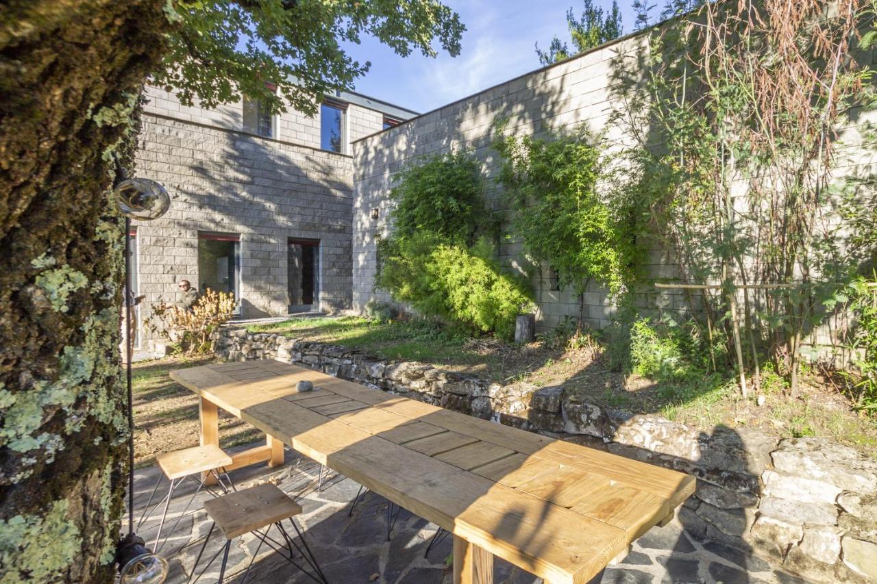 La Maison Des Chataigniers Meyrannes Bagian luar foto