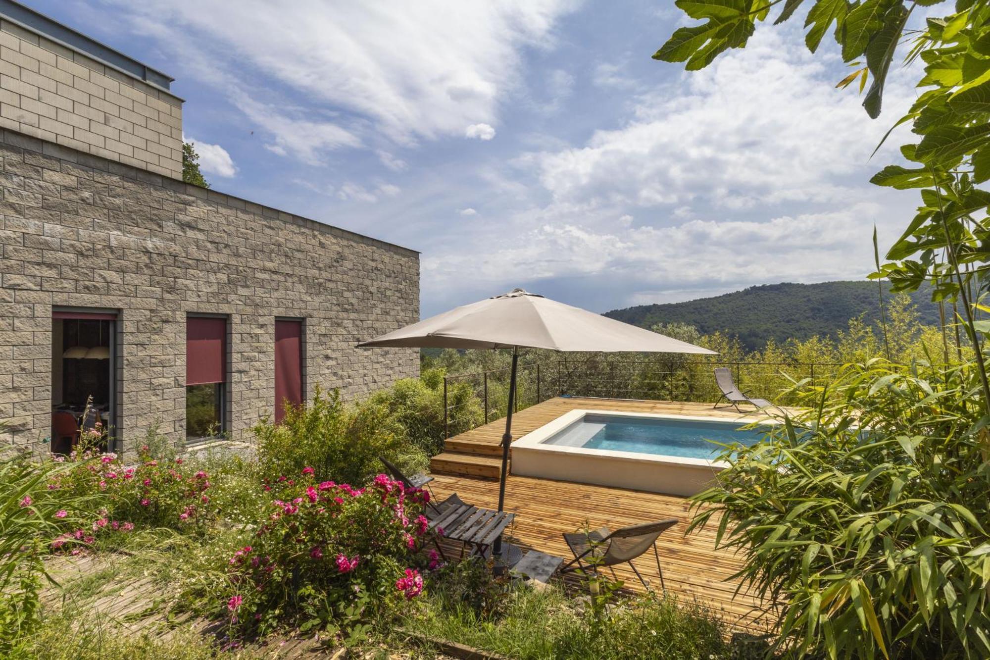 La Maison Des Chataigniers Meyrannes Bagian luar foto